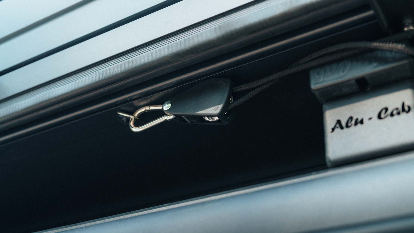 270 Awning Freestanding - by Go Overland Canada