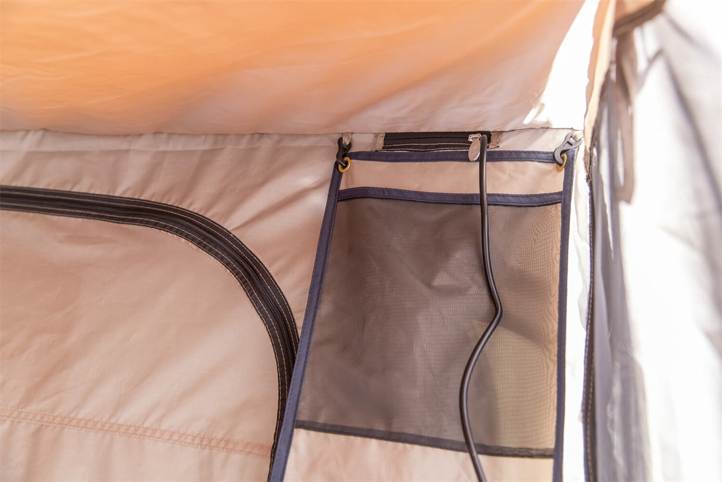 Awning Room with Floor for 2.5m - by ARB
