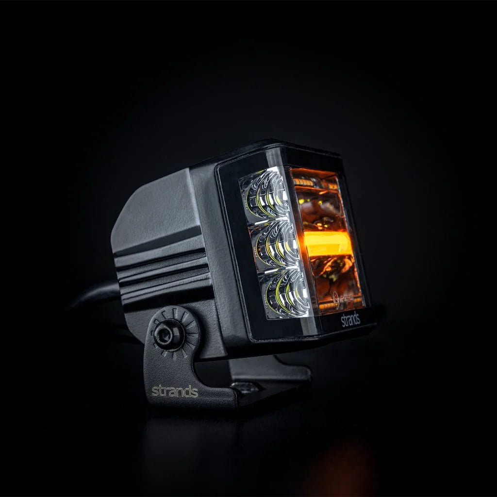 Siberia Red Fox Side Shooter Cube - by Strands