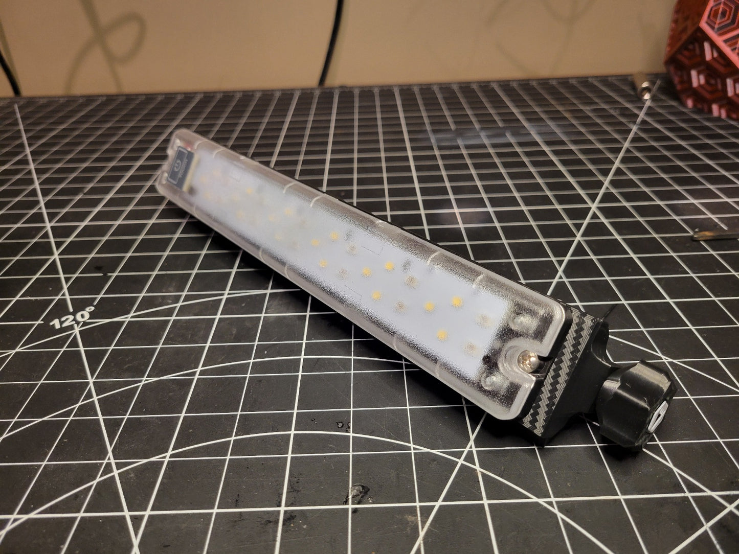 Adjustable Bracket for the National Luna 18+12 lamp - By Aptomo