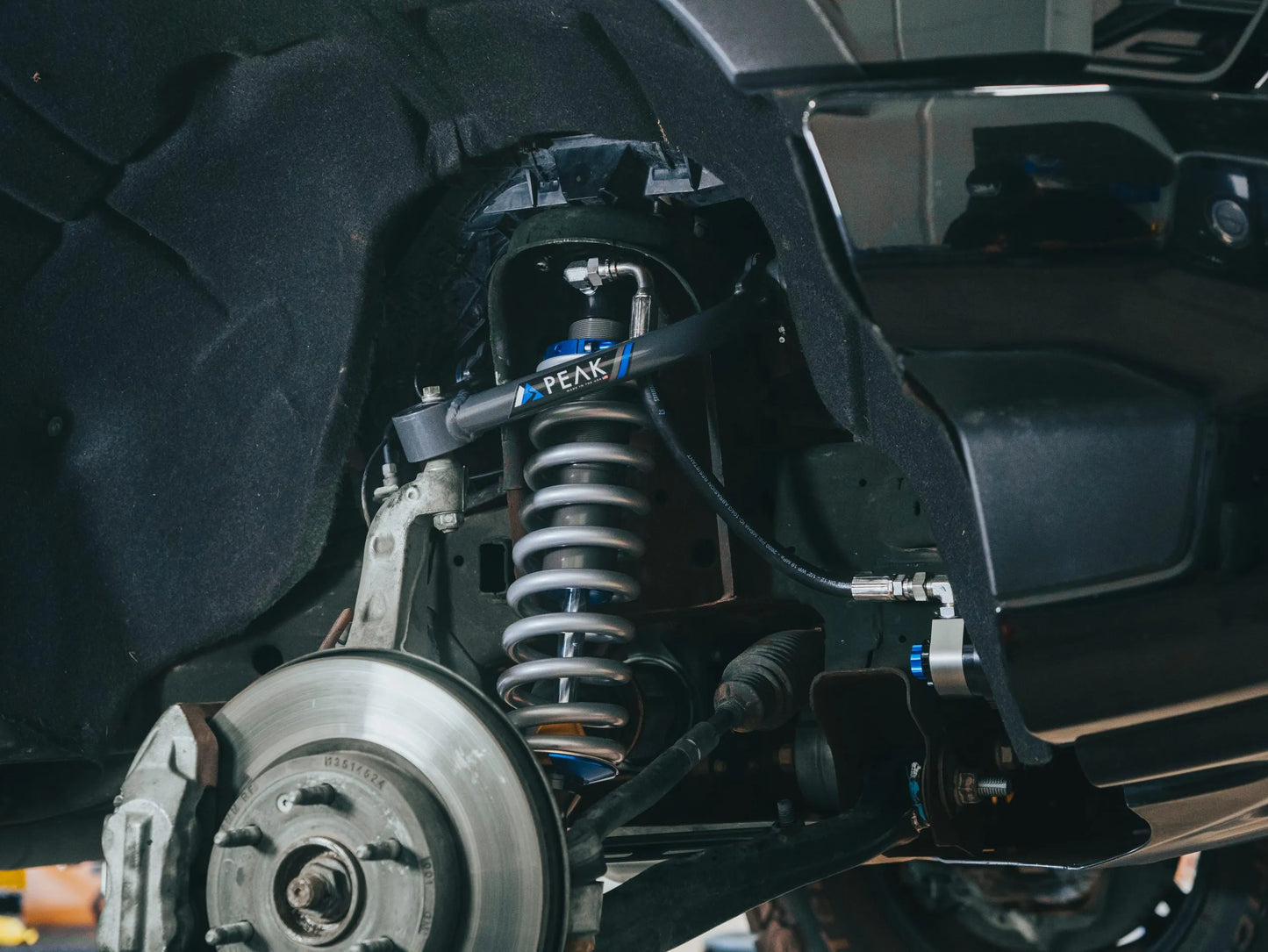 2019 to Current Silverado Sierra 2.5 DSC Summit Kit - by Peak Suspension