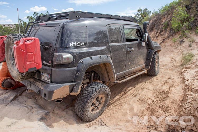 Toyota FJ Cruiser Rack Non-Drill | 2007-2016 - by Prinsu