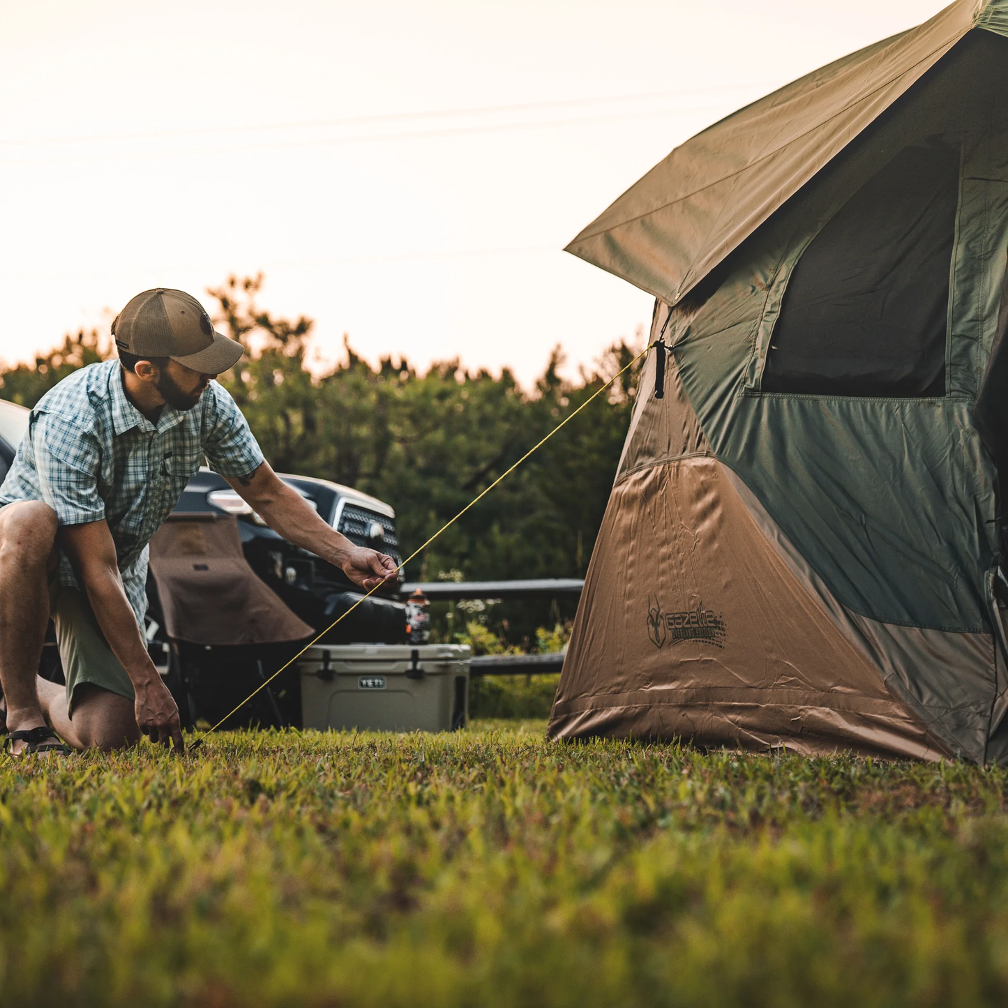 T4 OVERLAND Edition - Alpine Green - 4 Person Hub Tent - by Gazelle Tents