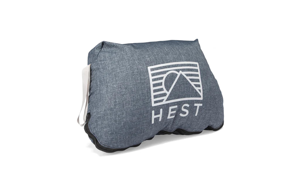 Camp Pillow - by Hest