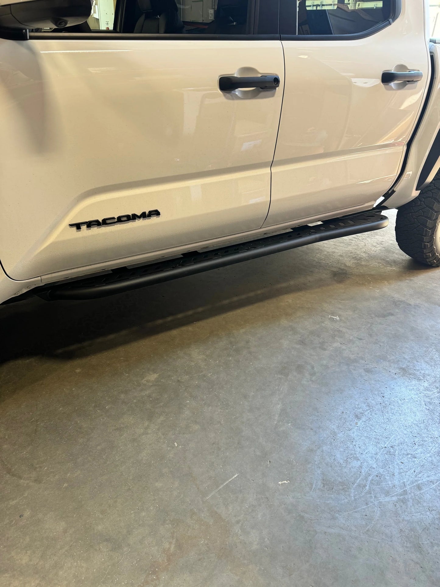 Aluminum Sliders with Rear Kick-Out for 4th Gen Tacoma - by Greenlane Offroad