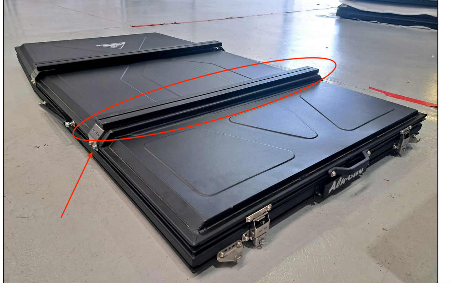 LT-50 Load Bar Feet - by Alu-Cab