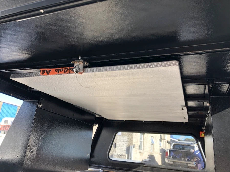Canopy Ceiling Table Slide