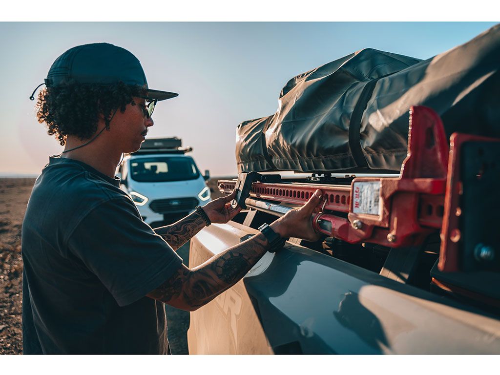 Hi-Lift Jack Roof Rack Bracket - By Front Runner