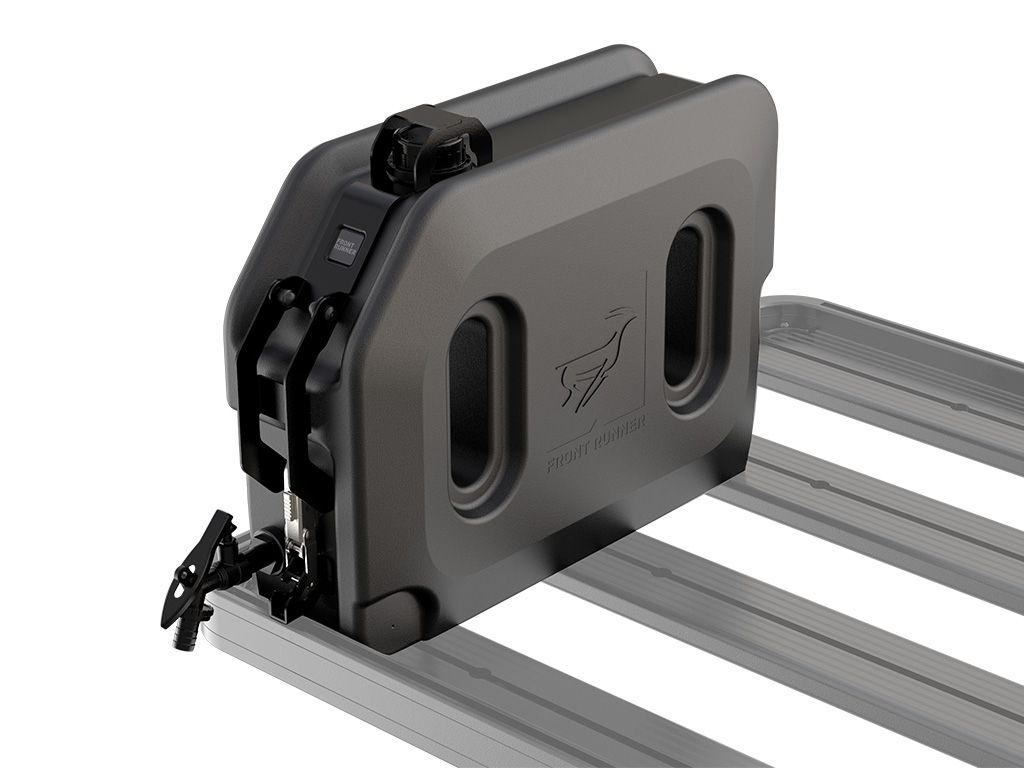 Pro Water Tank with Mounting System - by Front Runner