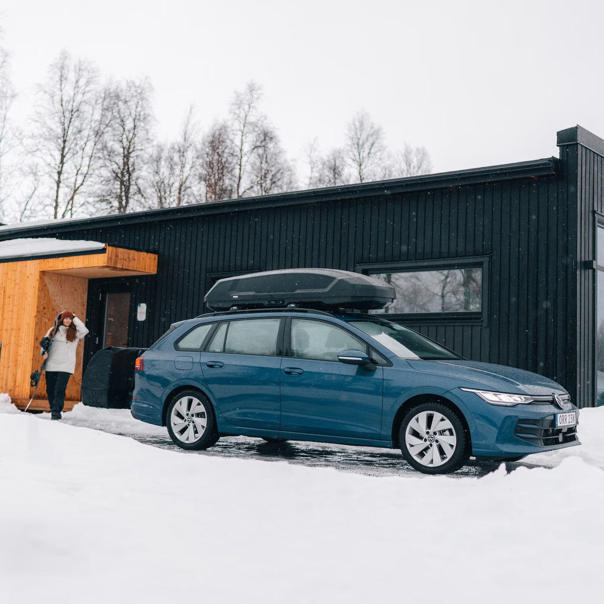 Force 3 Roof Box - by Thule