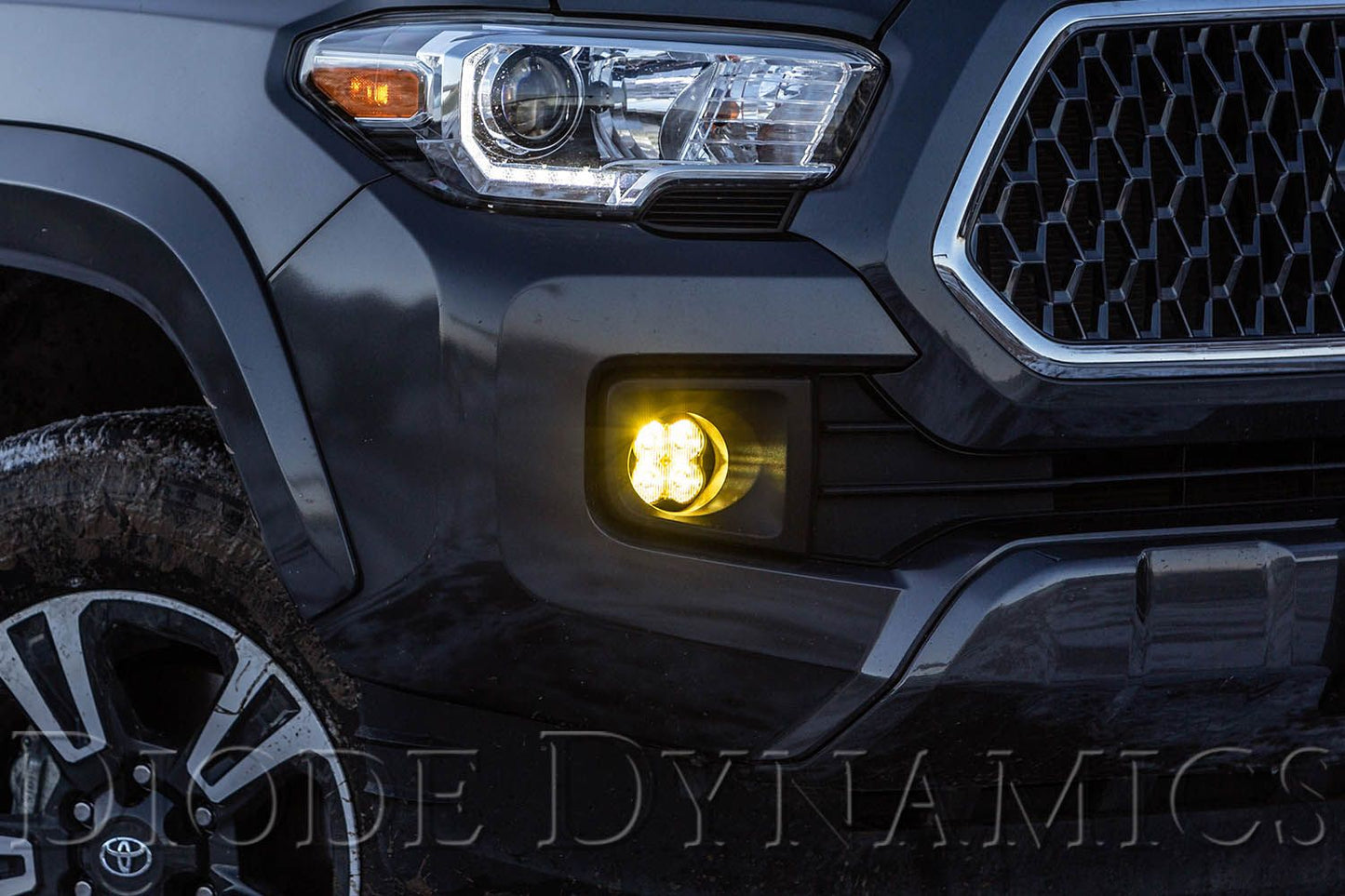 SS3 LED FOG LIGHT KIT FOR 2016-2023 TOYOTA TACOMA - BY DIODE DYNAMICS