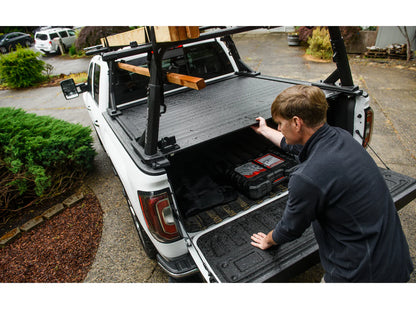 Tonneau Kit 1 - by Yakima