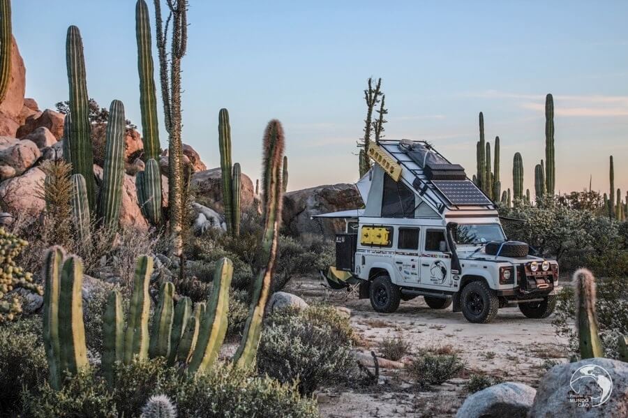 Icarus Roof Conversion Kit Defender 110 (Black) - by Alu-Cab