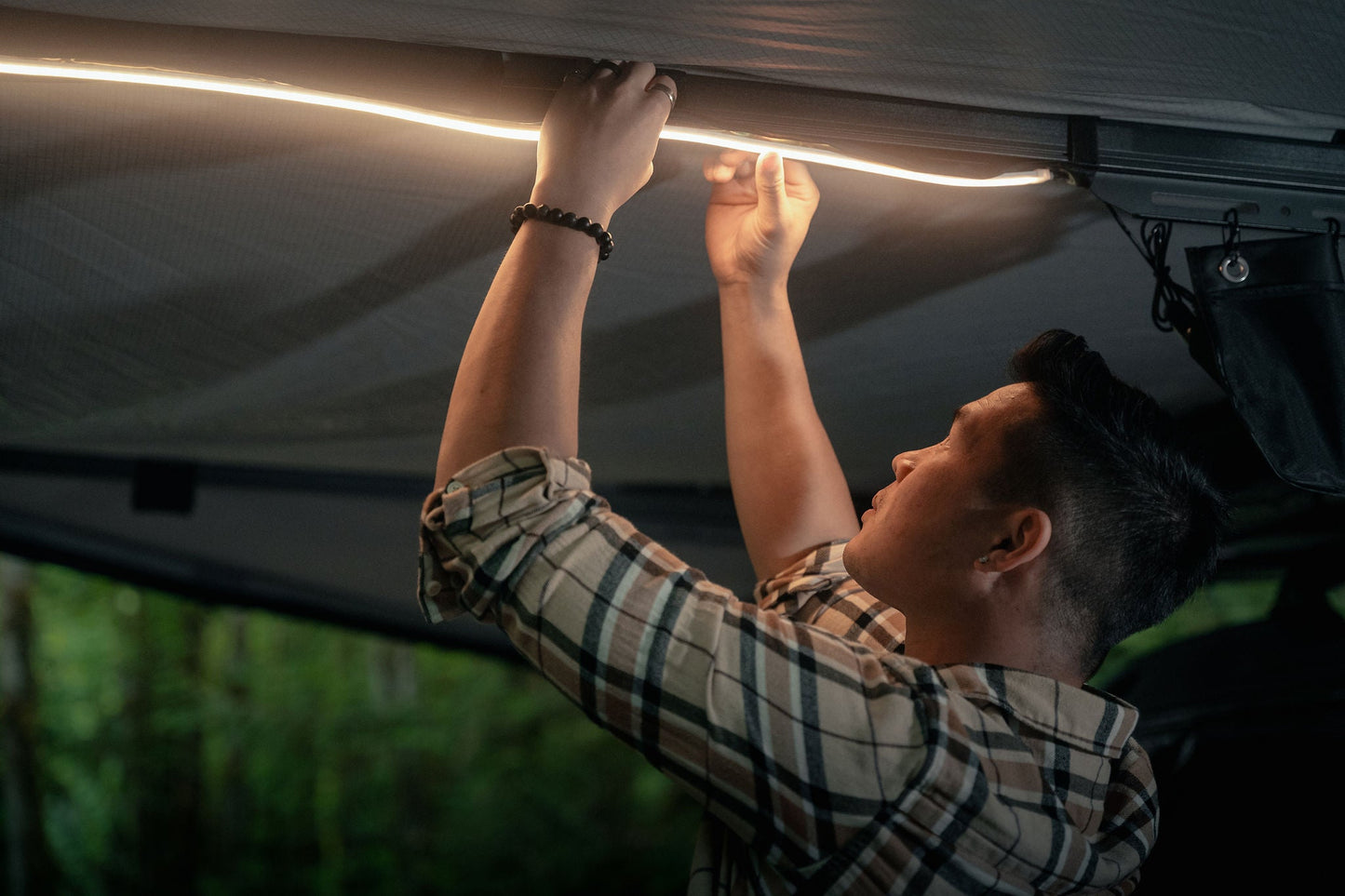 180 Awning Freestanding - by Go Overland Canada