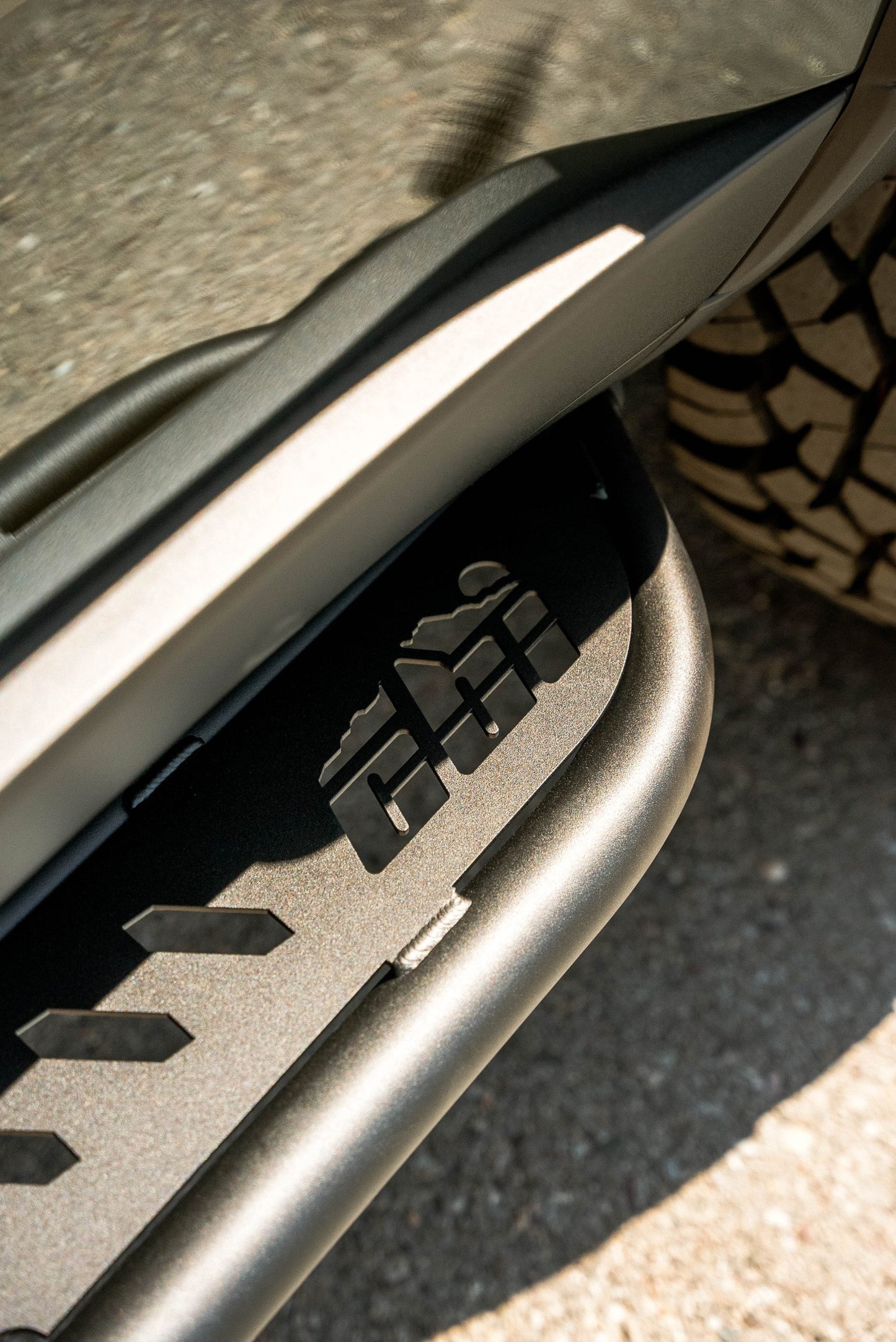 Lexus GX550 Standard Overland Rock Sliders - by CBI Off Road