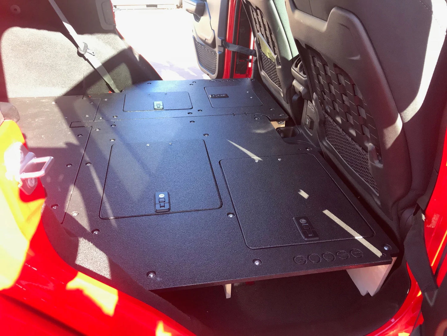 Jeep Wrangler 2018-Present JLU 4 Door - Second Row Seat Delete Plate System