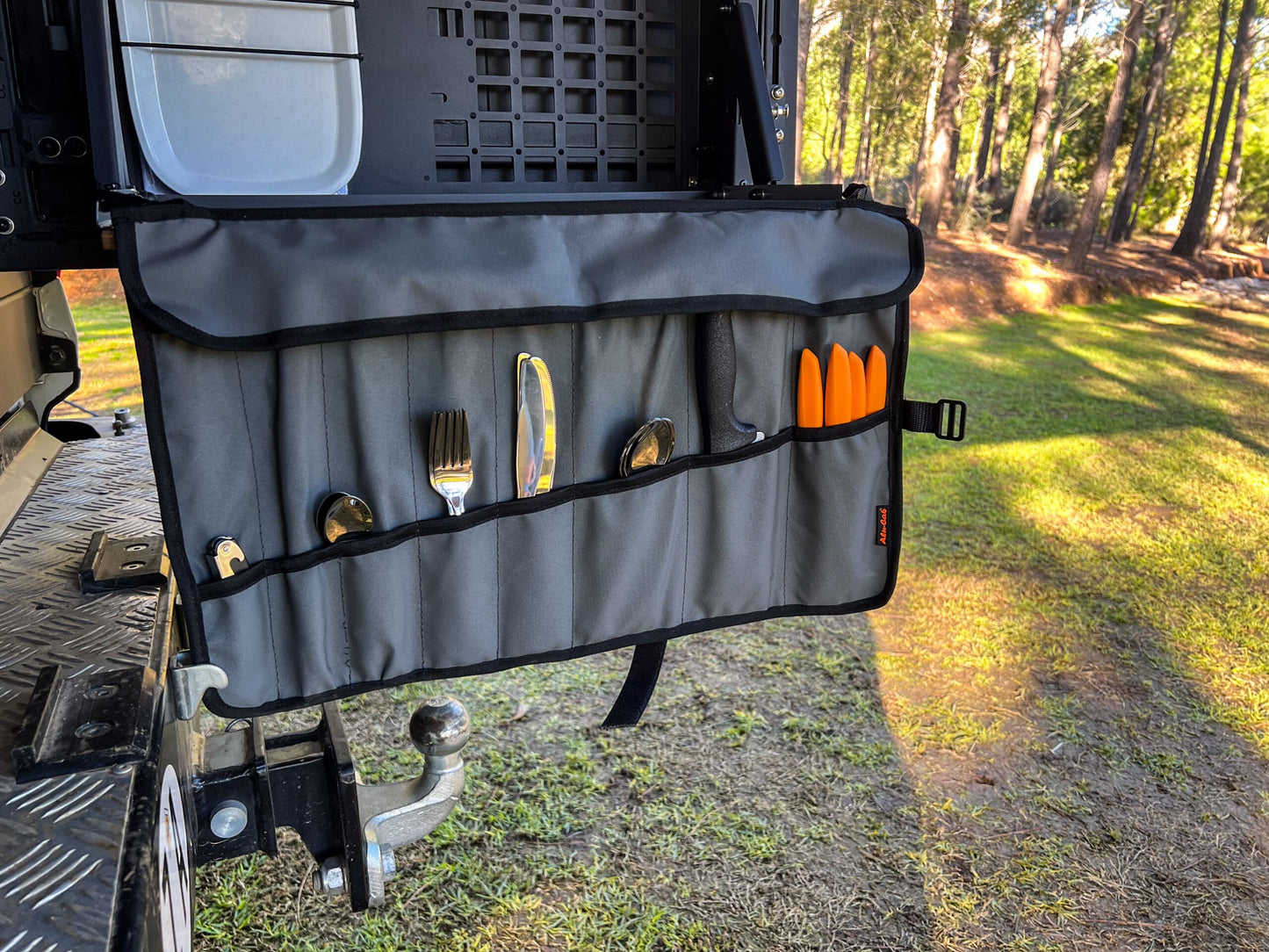 Deluxe Rear Door Kitchen - by Alu-Cab