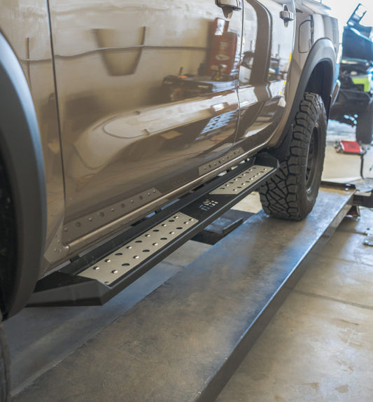 Side Steps for 3rd Gen Nissan Frontier - by CBI