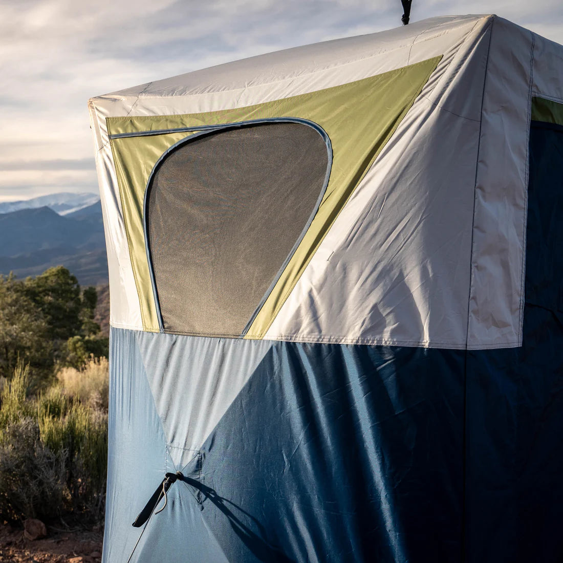 Jet Set Privacy Shelter Tent - Territory Tents