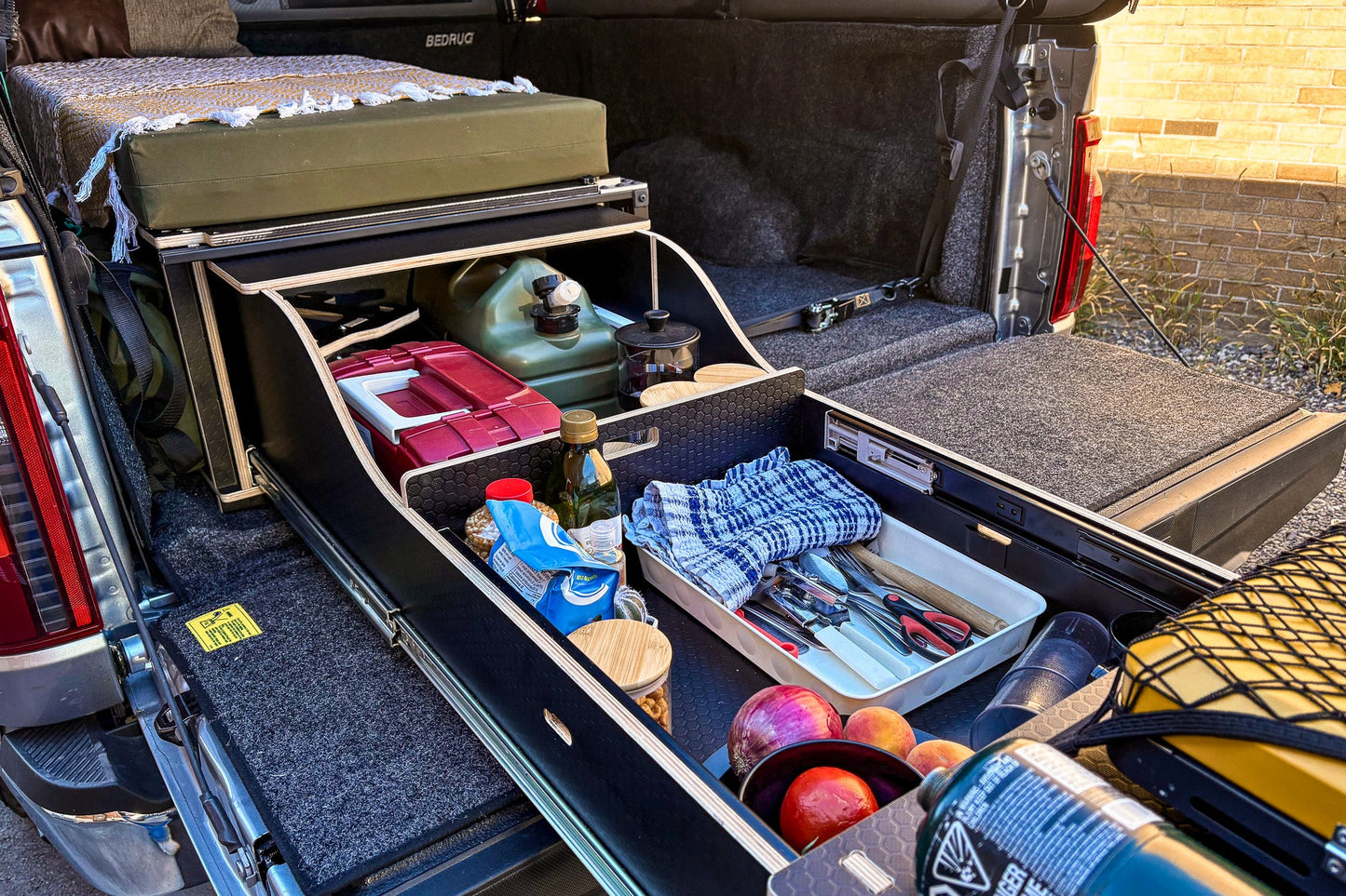ExpeditionBox – Pickup truck box - by Vanpackers