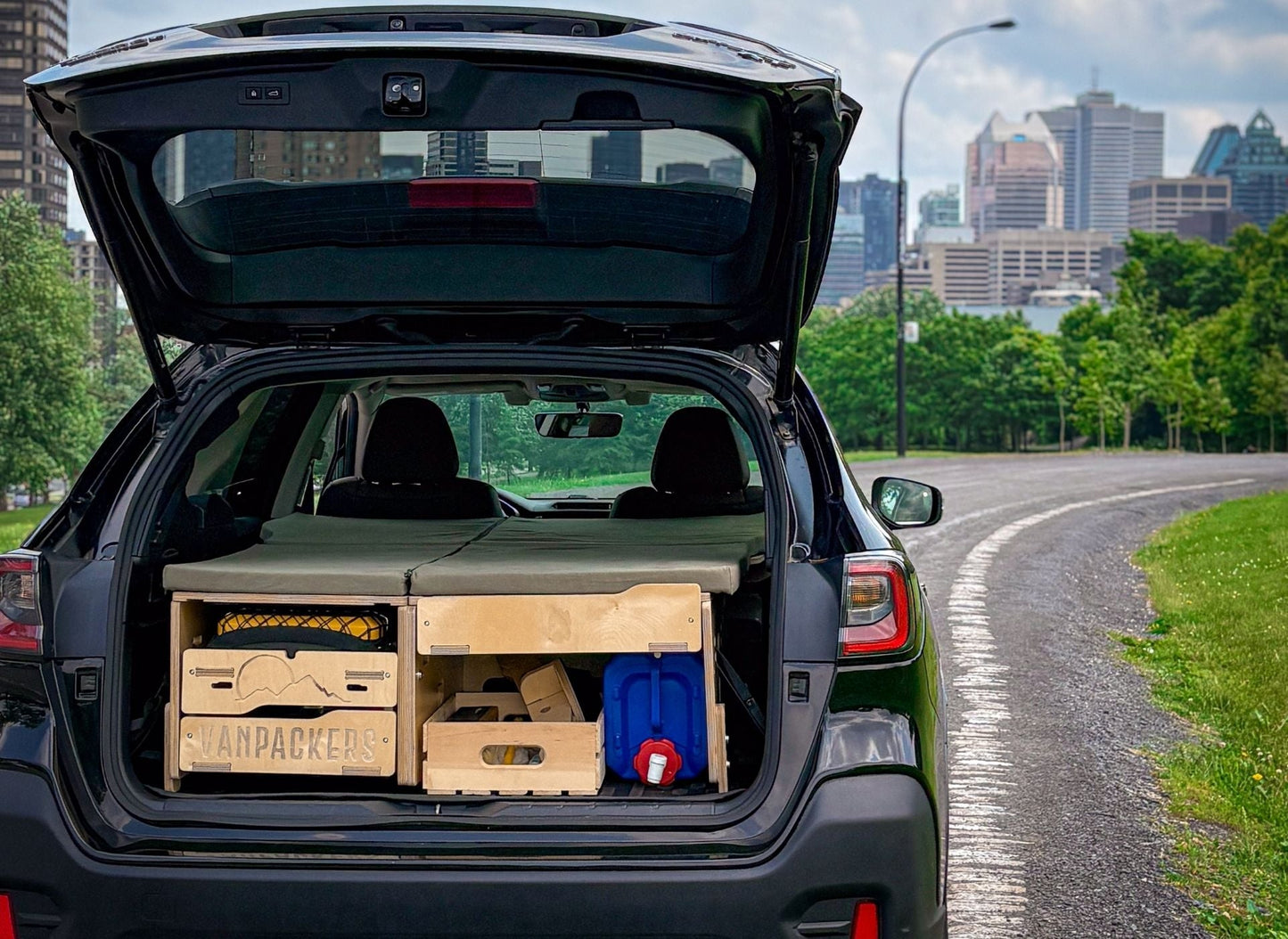 Car camping kit structure | Vanpackers®