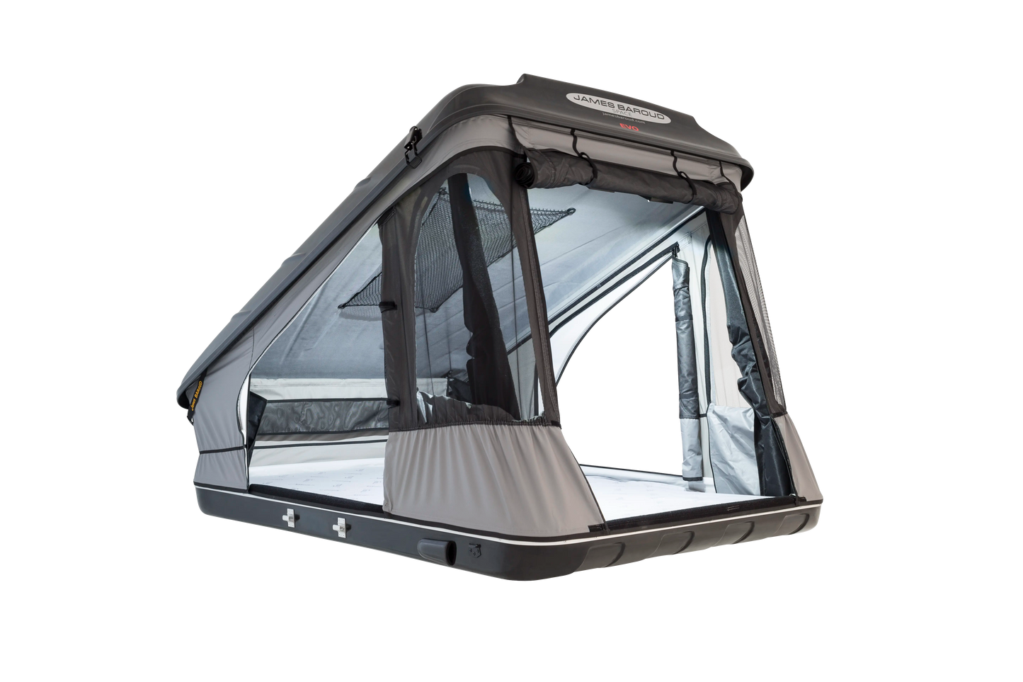 Rear view of the james baroud space