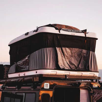 Rear view of the James Baroud Grand Raid Roof Top tent